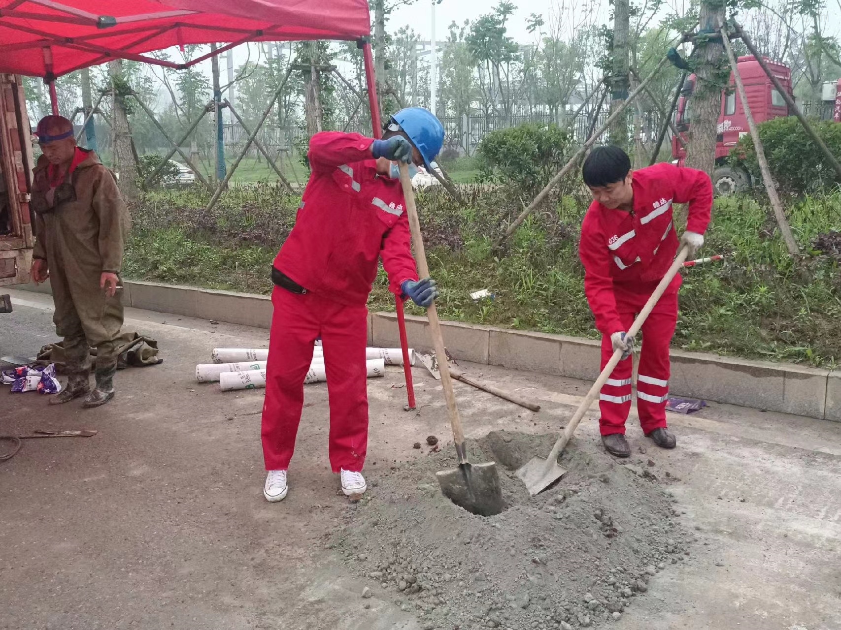 临潼管道疏通哪家好】及时进行市政管道清淤